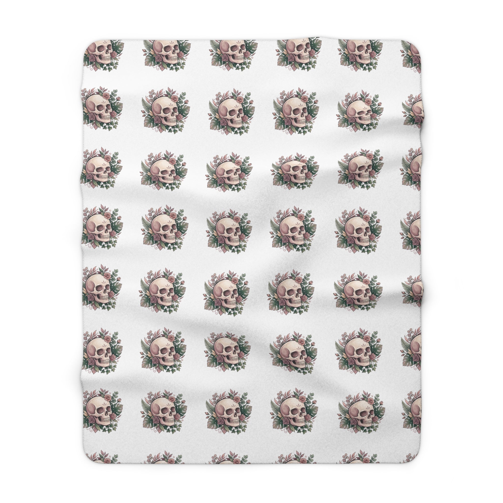 Skull & Roses Sherpa Blanket — Cozy Gothic Floral Throw