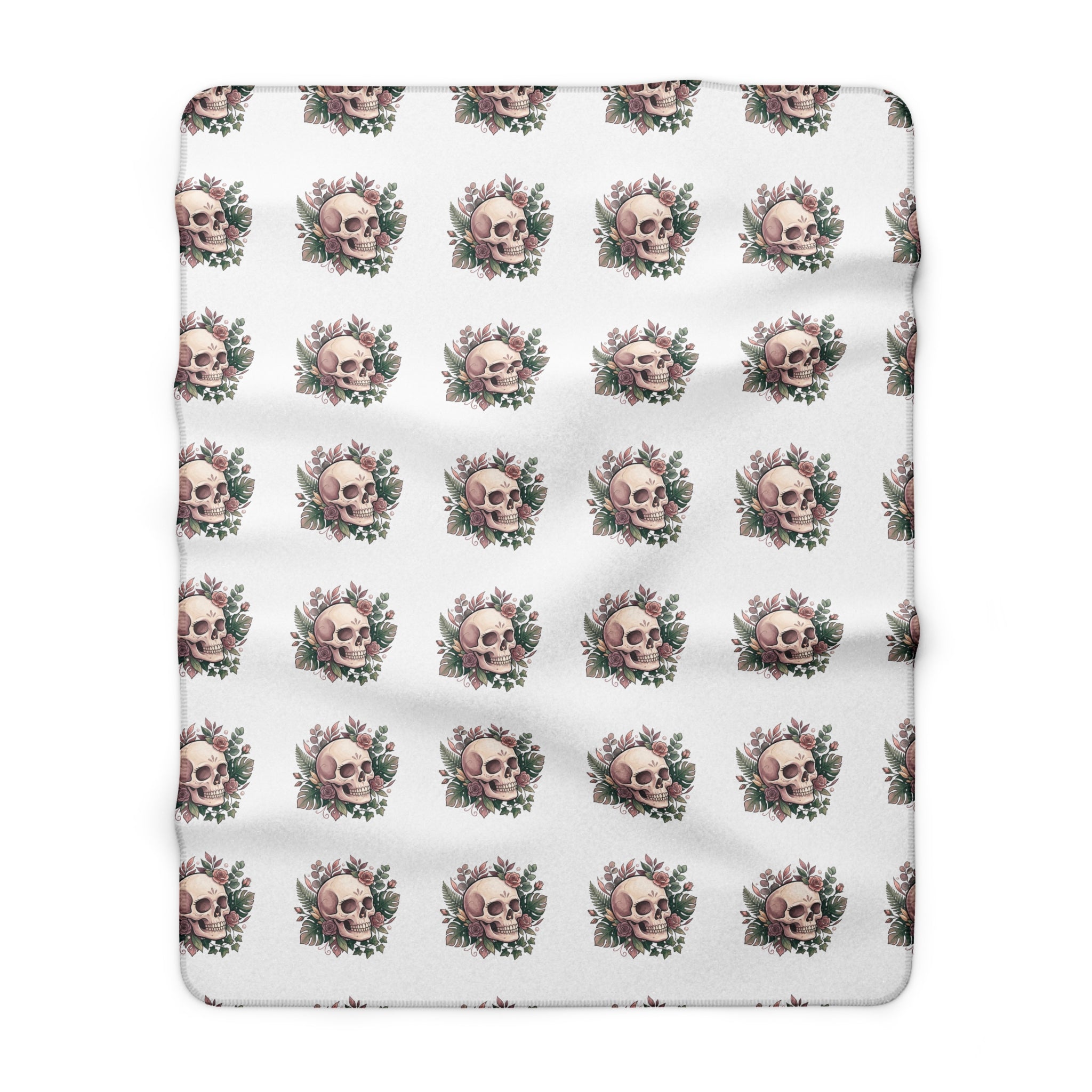 Skull & Roses Sherpa Blanket — Cozy Gothic Floral Throw